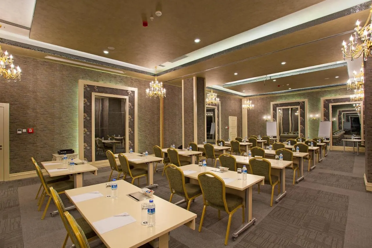 Limak Eurasia Luxury Hotel Istanbul 5*,
